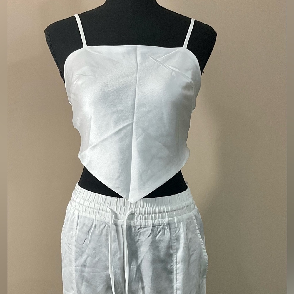 NWT Women's Cien Tube Top and Jogger Pant set   Size: Small